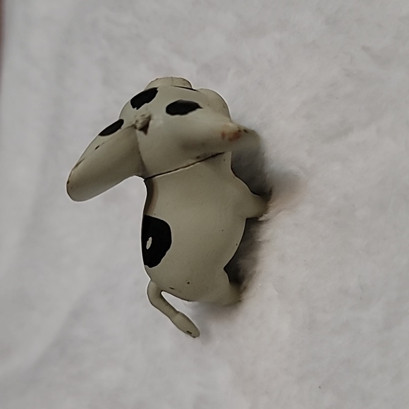 Disney's Moana Pua Pig Mini PVC figure - Picture 3 of 4